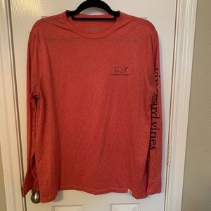 Vineyard vines performance